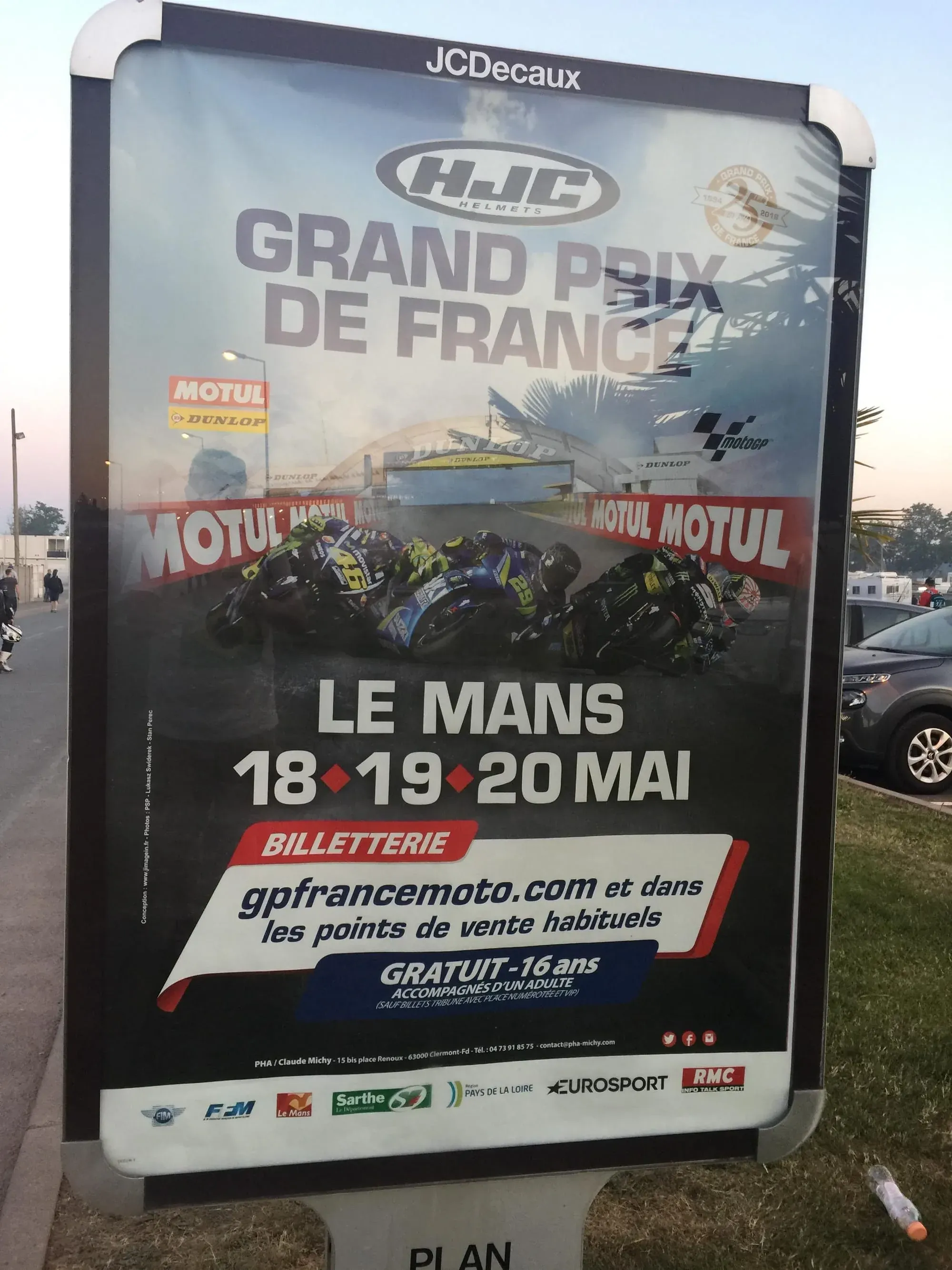 Grand Prix de France motorcycle racing promotional billboard for Le Mans event