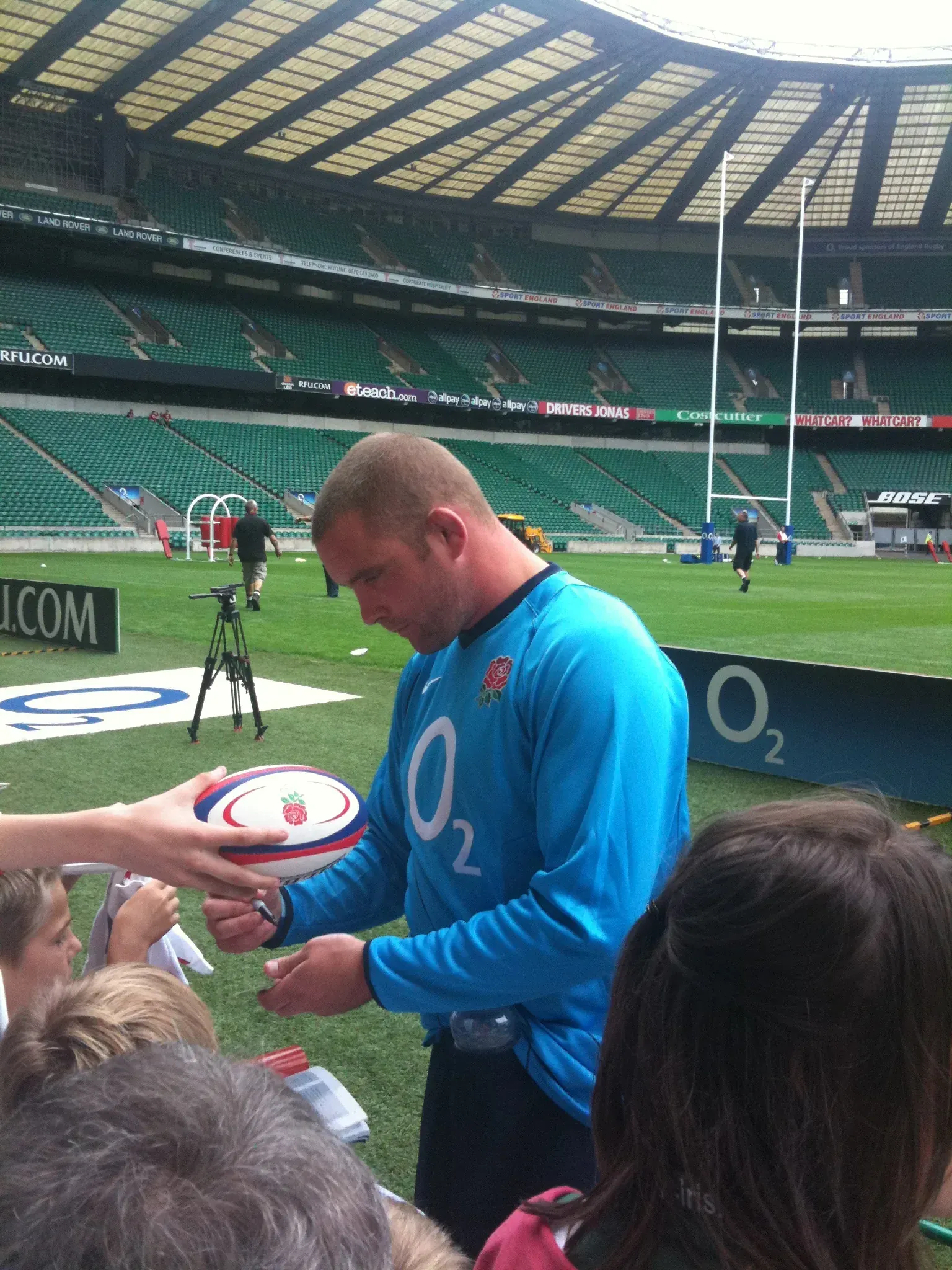Phil Vickery 2009 08 12 3 Whitton twickenham england training
